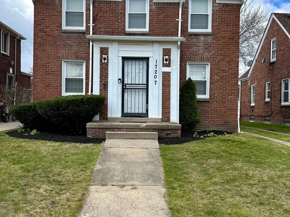 17207 Snowden St, Detroit, MI 48235