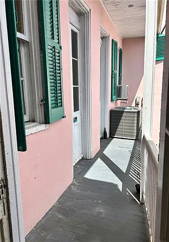 1 bed, 1.0 bath, 600 sqft, $1,025 — Photo 2