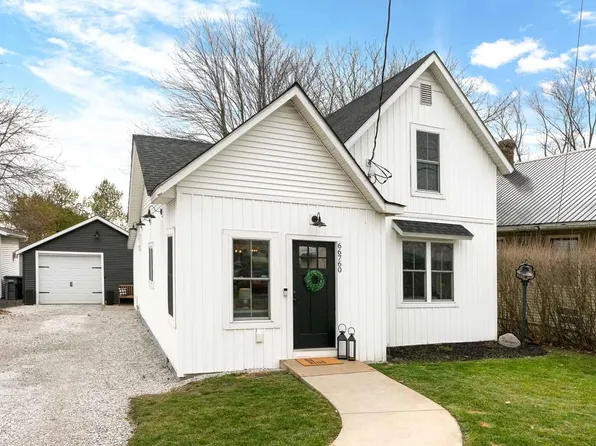 66760 State Road 331 Hwy, Wyatt, IN 46595