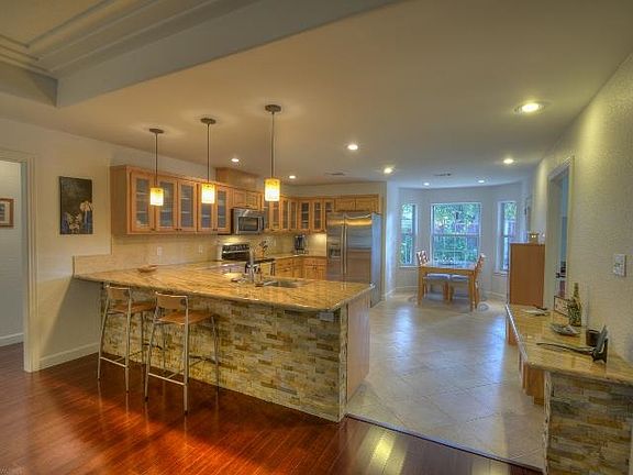 3rd image of 557 Pecan Creek Dr