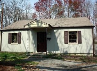 6615 Elkhardt Rd, North Chesterfield, VA 23225