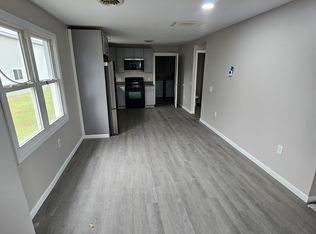 3089 Seaford Ter, Hamburg, NY 14075