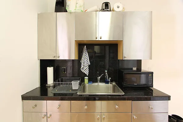 Rented by Compass | media 8