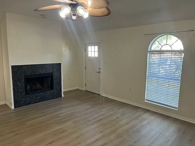 1610 Thornton Ave — Photo 8
