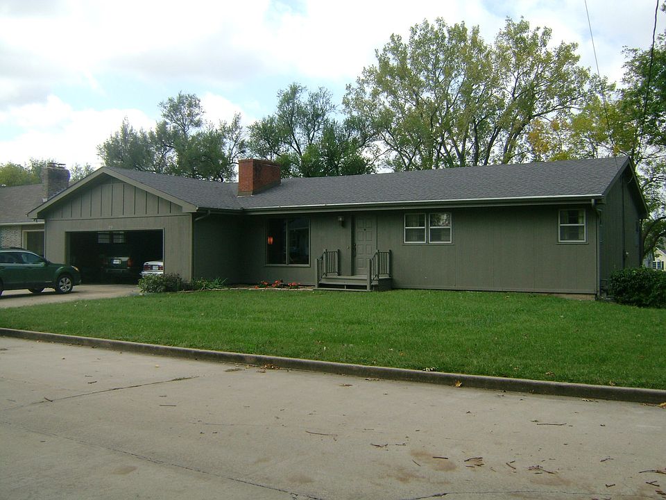 1st image of 258 Southwest Dr