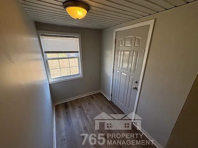 1344 S Delphos St — Photo 12