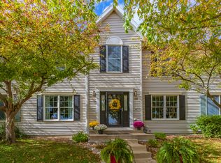 1405 Hull St, Normal, IL 61761