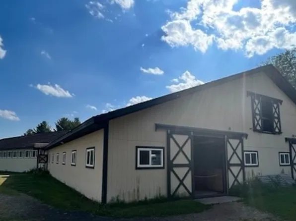 233 Mort Vining Rd, Southwick, MA 01077