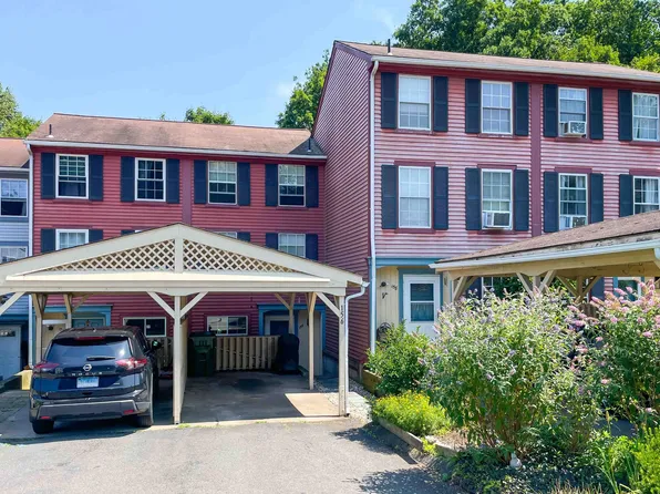 156 Rising Trail Drive #156, Middletown, CT 06457
