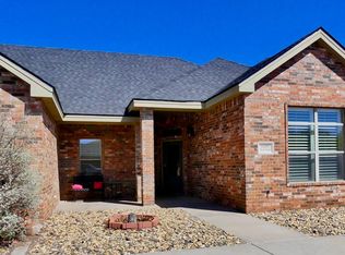 1608 Red Oak Ln, Andrews, TX 79714