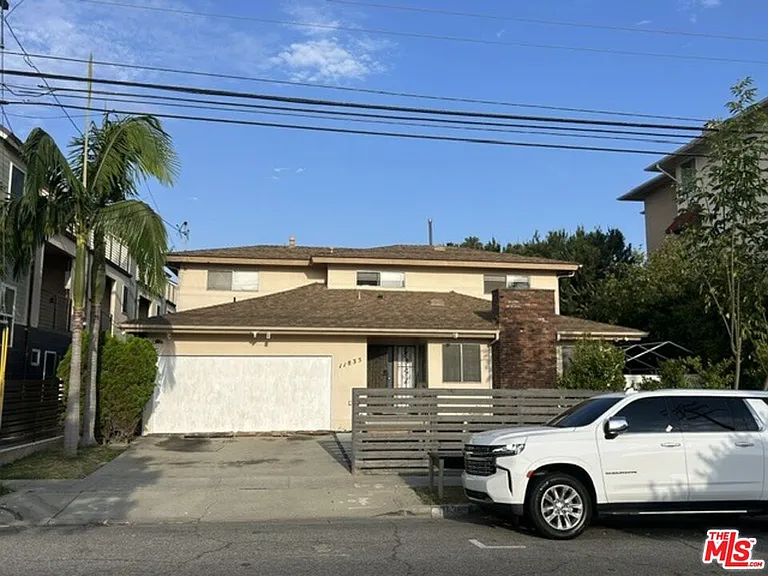11835 Grevillea Ave — Photo 7