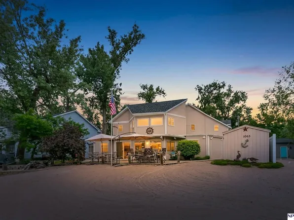 S1063 Timber Ln, Fremont, NE 68025