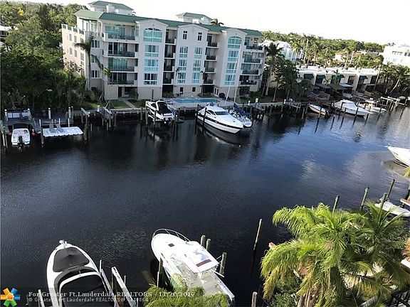 4th image of 155 Isle Of Venice Dr APT 703