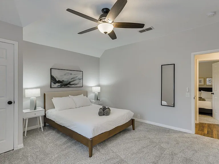 2313 Kingsley Dr — Photo 28