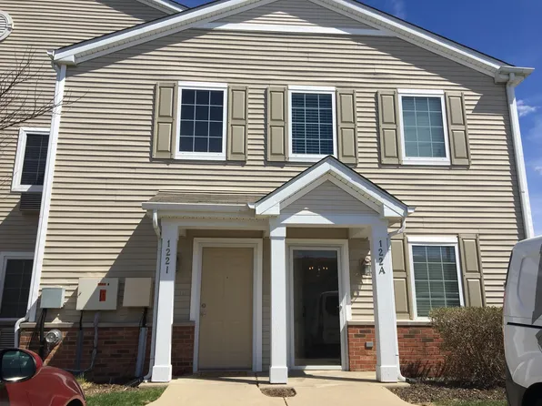 122 Bertram Dr Unit A, Yorkville, IL 60560