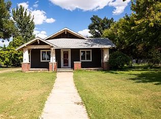 206 S Jefferson Ave, Protection, KS 67127