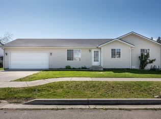 220 E Dragonfly Dr, Coeur D Alene, ID 83815