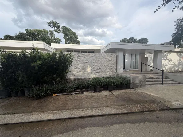 12 Stones Throw Dr, Baton Rouge, LA 70809