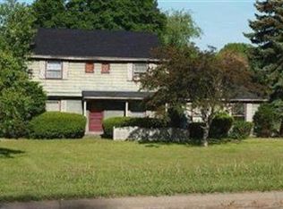 1340 Niles Rd SE, Warren, OH 44484