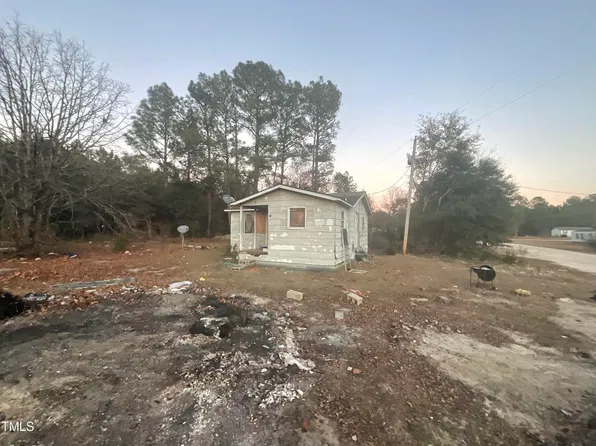 422 Doc Brown Rd, Raeford, NC 28376