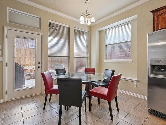 4th image of 302 Park Haven Blvd