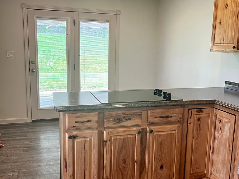 1027 Briar Pond Rd — Photo 9
