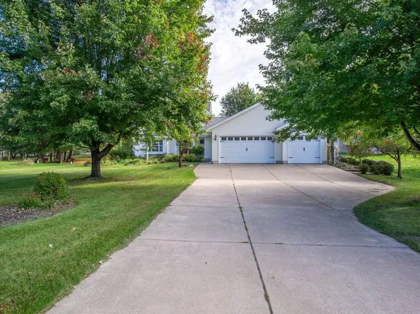 N4848 430th St, Menomonie, WI 54751