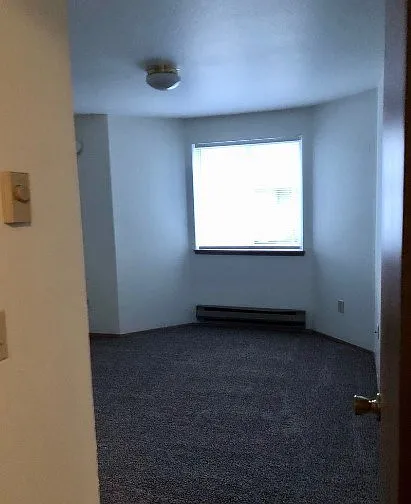 Cambridge Apartments — Photo 7