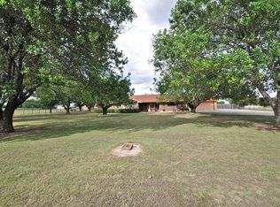 2311 Haeckerville Rd, Cibolo, TX 78108