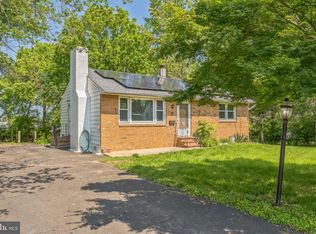 64 Poplar Ave, Warrington, PA 18976