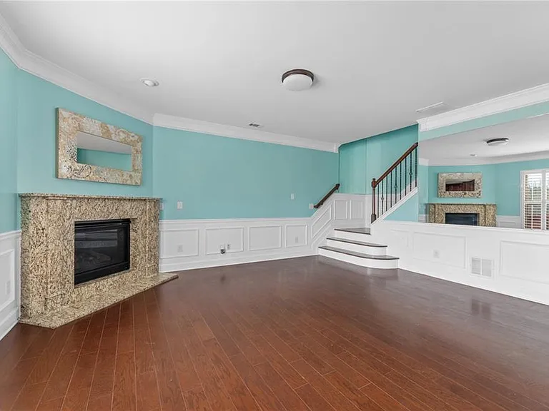 2331 Northmont Pkwy — Photo 16