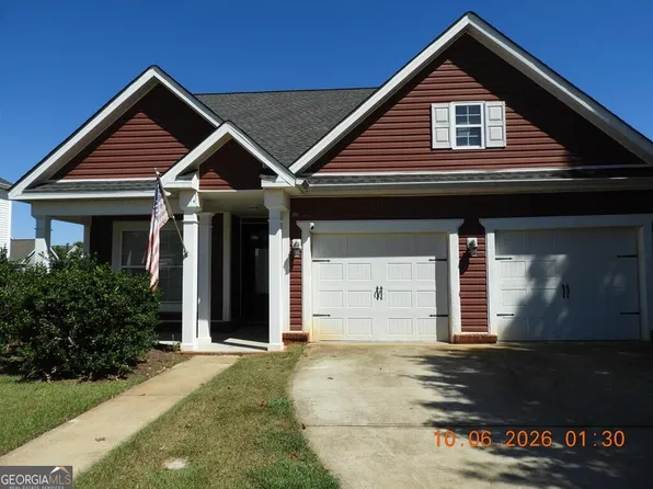 200 Meyers Lake Dr, Warner Robins, GA 31088