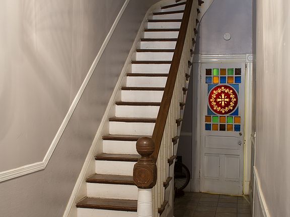 Main entry staircase