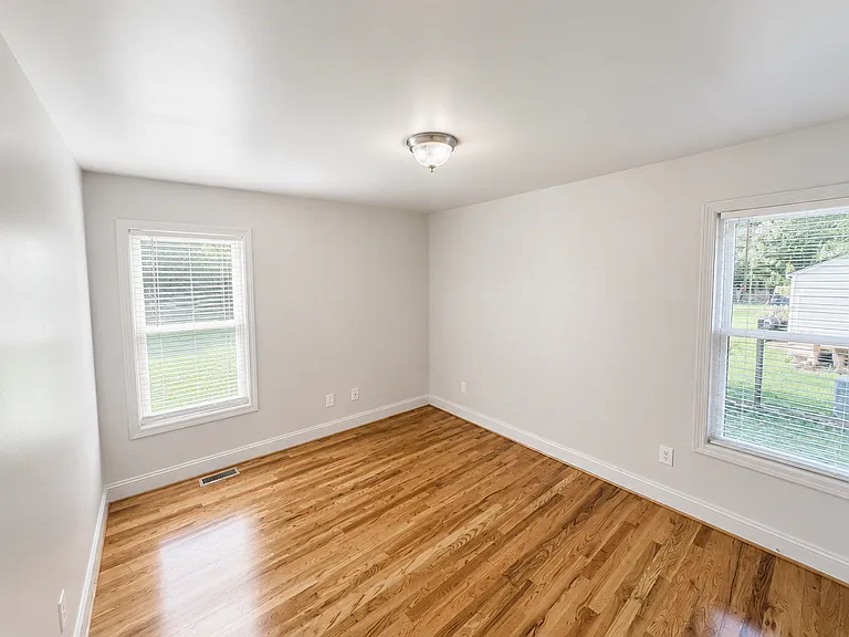 701 Meadow St — Photo 12