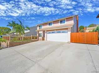 9874 Via Francis, Santee, CA 92071