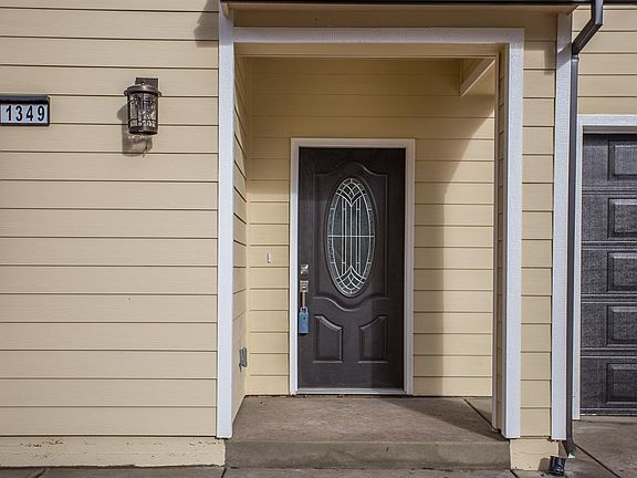 2nd image of 1349 Rivera Dr