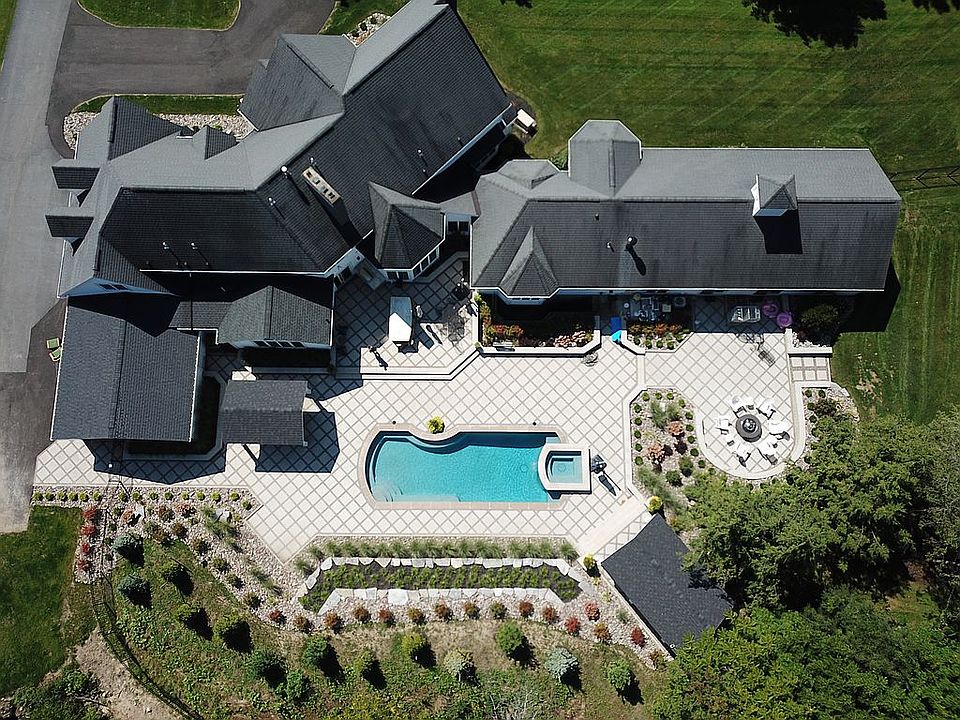 26 Merryhill Ln, Pittsford, NY 14534 Zillow