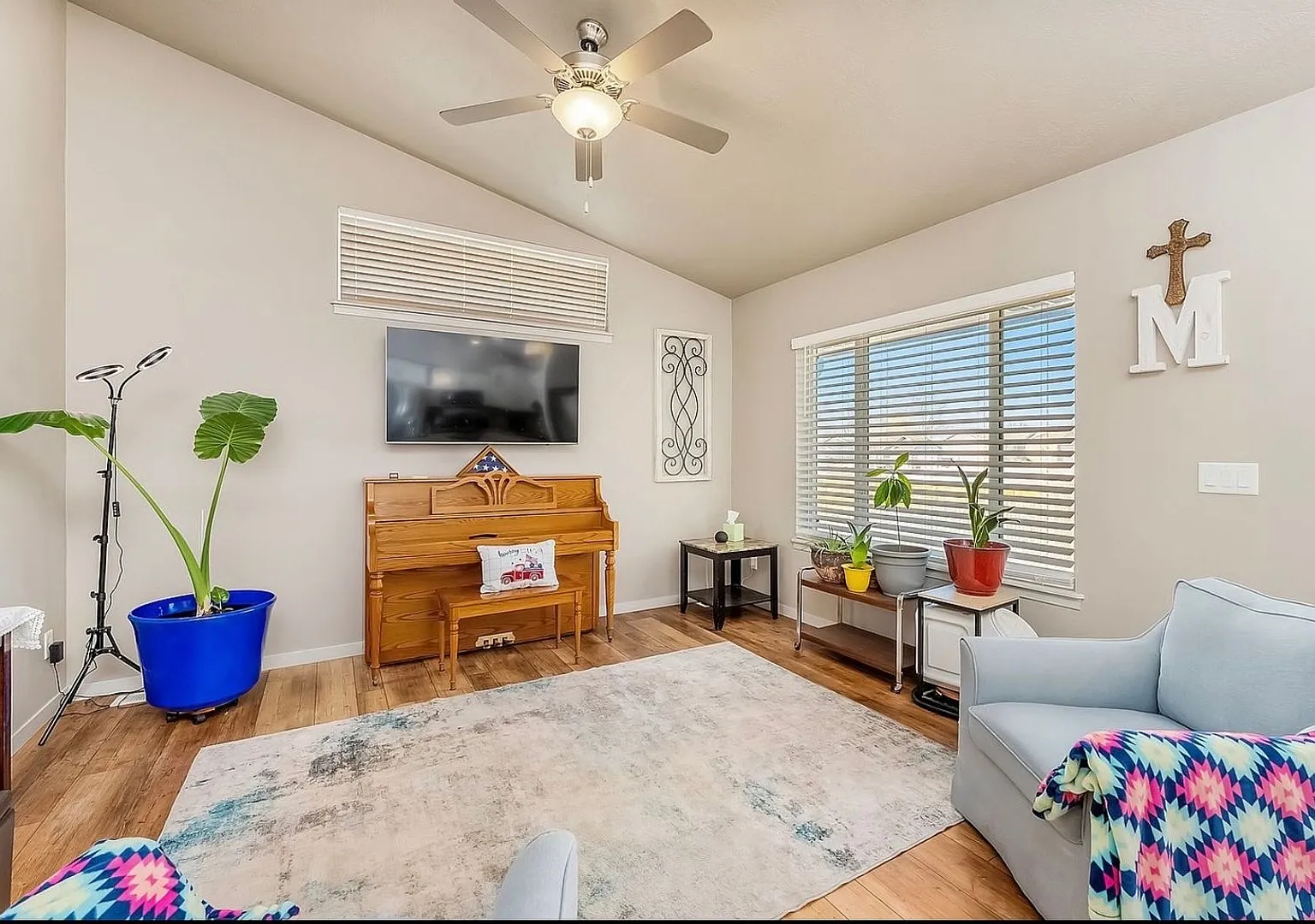 Spacious 3BR House in Tea — Photo 3