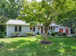 90 Donna Rd, Holliston, MA 01746