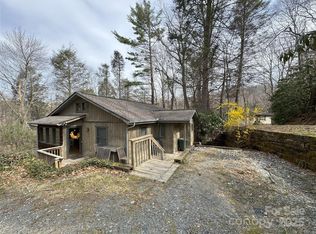 205 Firefly Ln, Boone, NC 28607