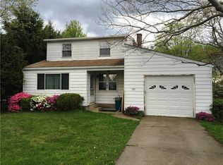 121 W Shaffer Dr, Aliquippa, PA 15001