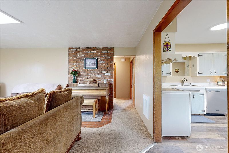 2nd image of 956 Brickner Road