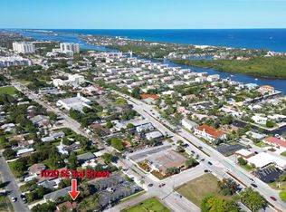 1020 SE 3rd St, Boynton Beach, FL 33435