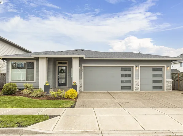 2132 NW McGarey Dr, McMinnville, OR 97128