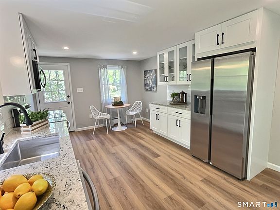 4th image of 36 Doubleday Road