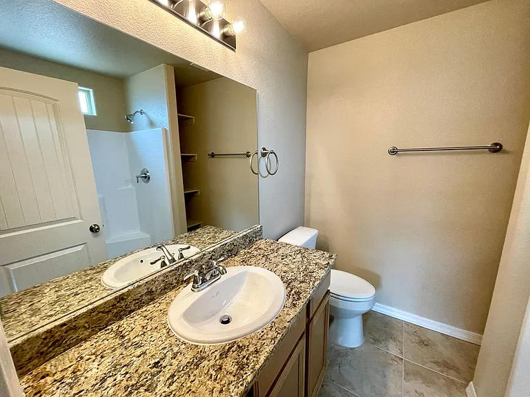 488 S Santa Rosalia — Photo 26