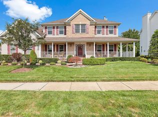 68 Monkton Rd, Manalapan, NJ 07726