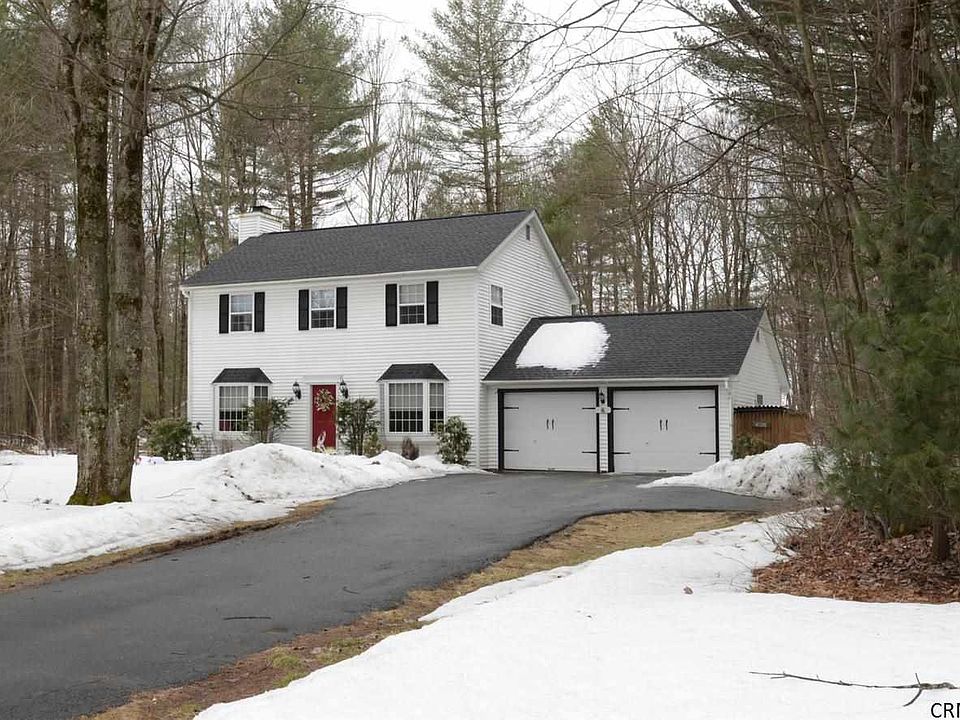 1st image of 6 Schuyler Way