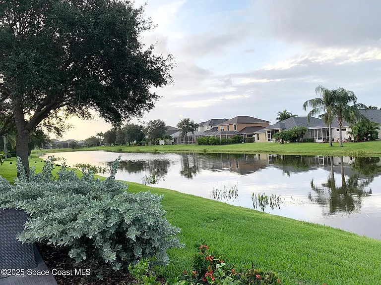 3691 Chardonnay Dr — Photo 38