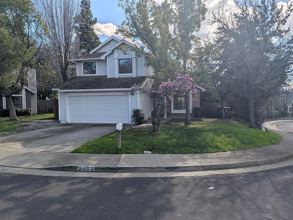 2403 Tea Ct